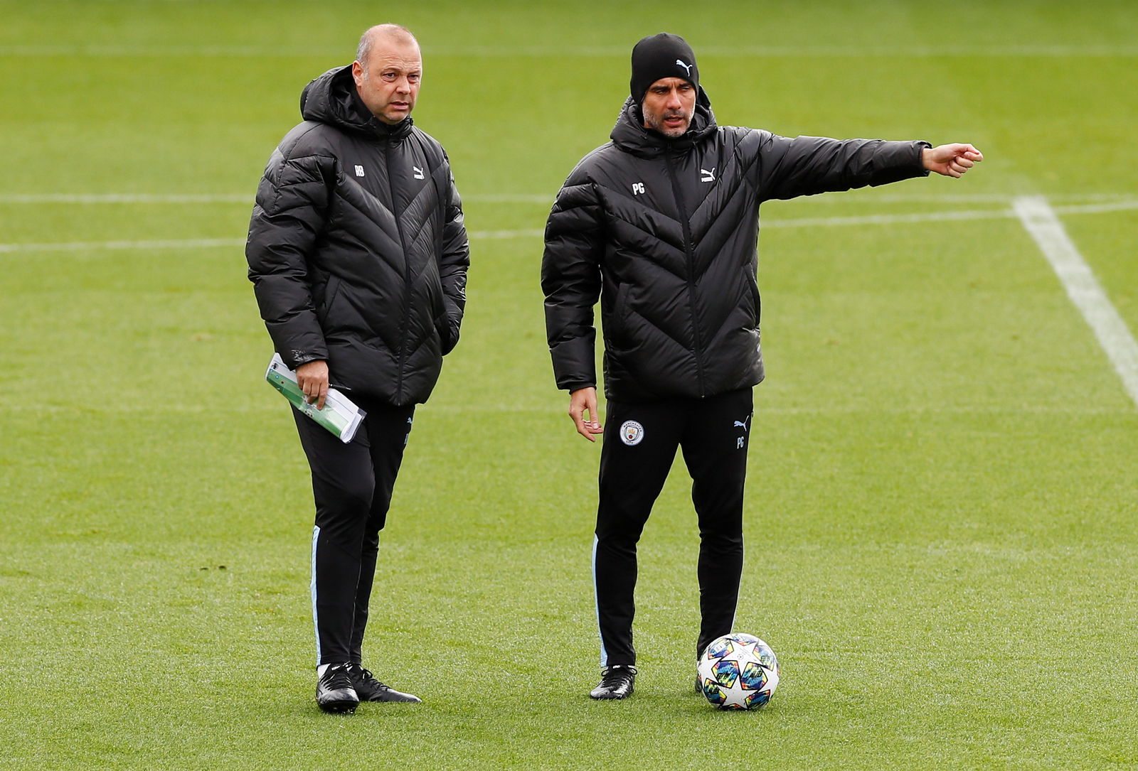 Klopp hits back at Pep